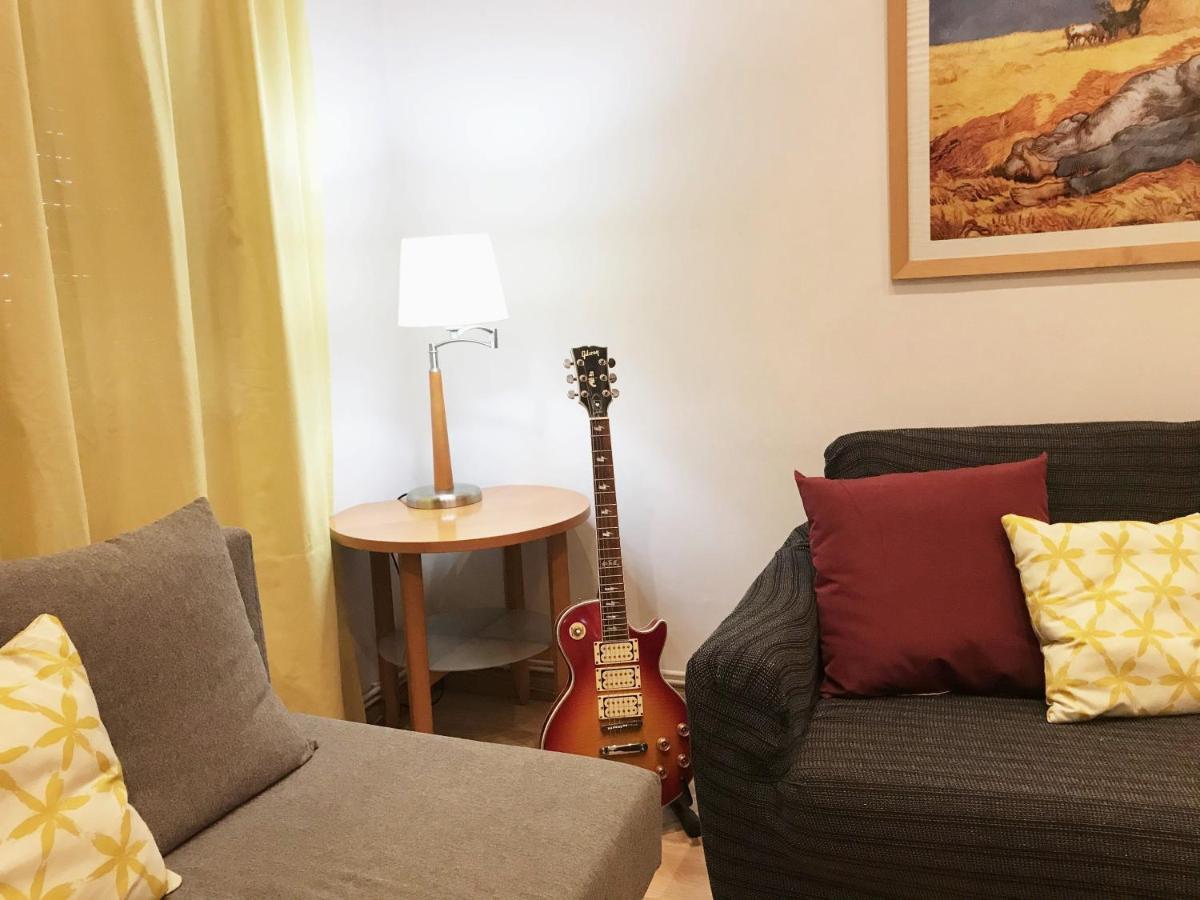 Lovely Apartment at Park Güell Barcelona Exterior foto