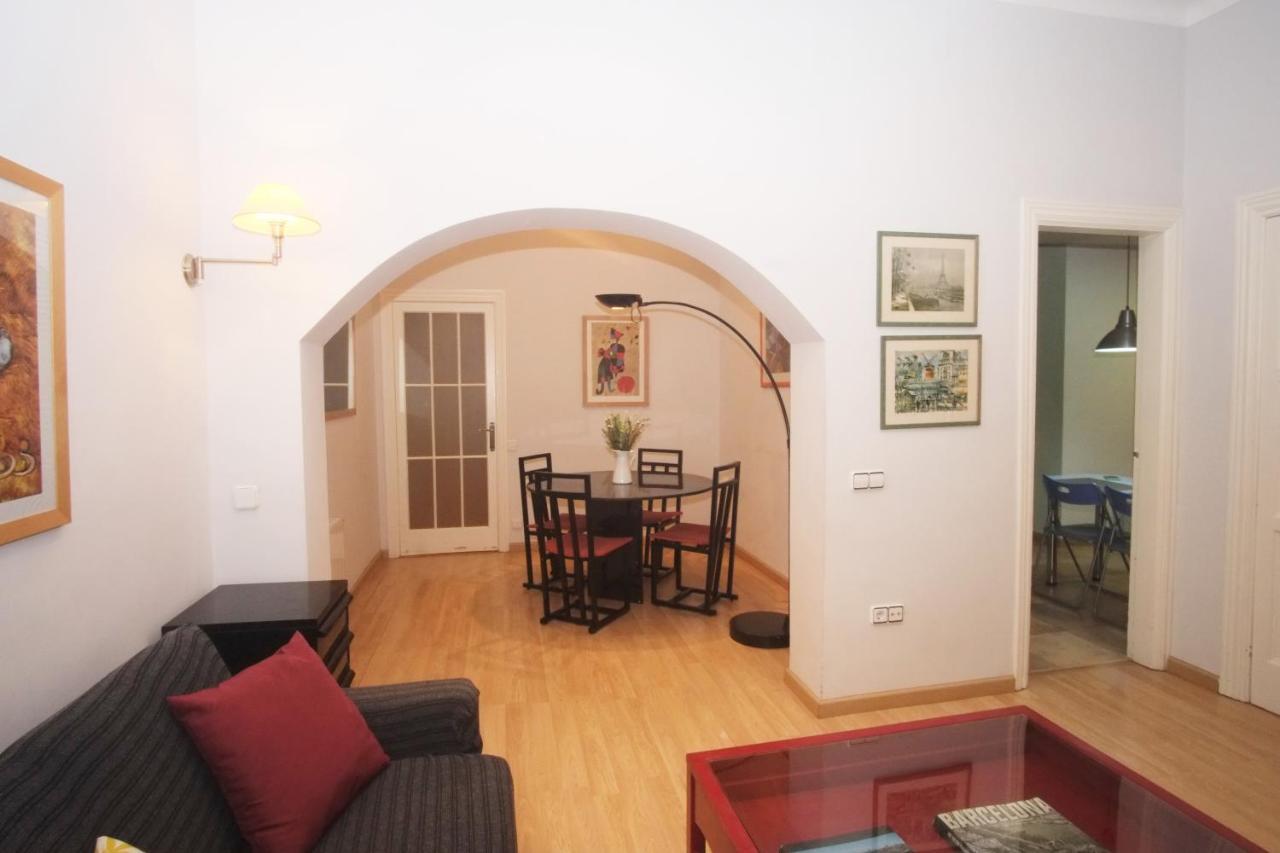 Lovely Apartment at Park Güell Barcelona Exterior foto